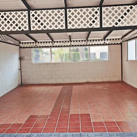 Villa Tess Arenas *
